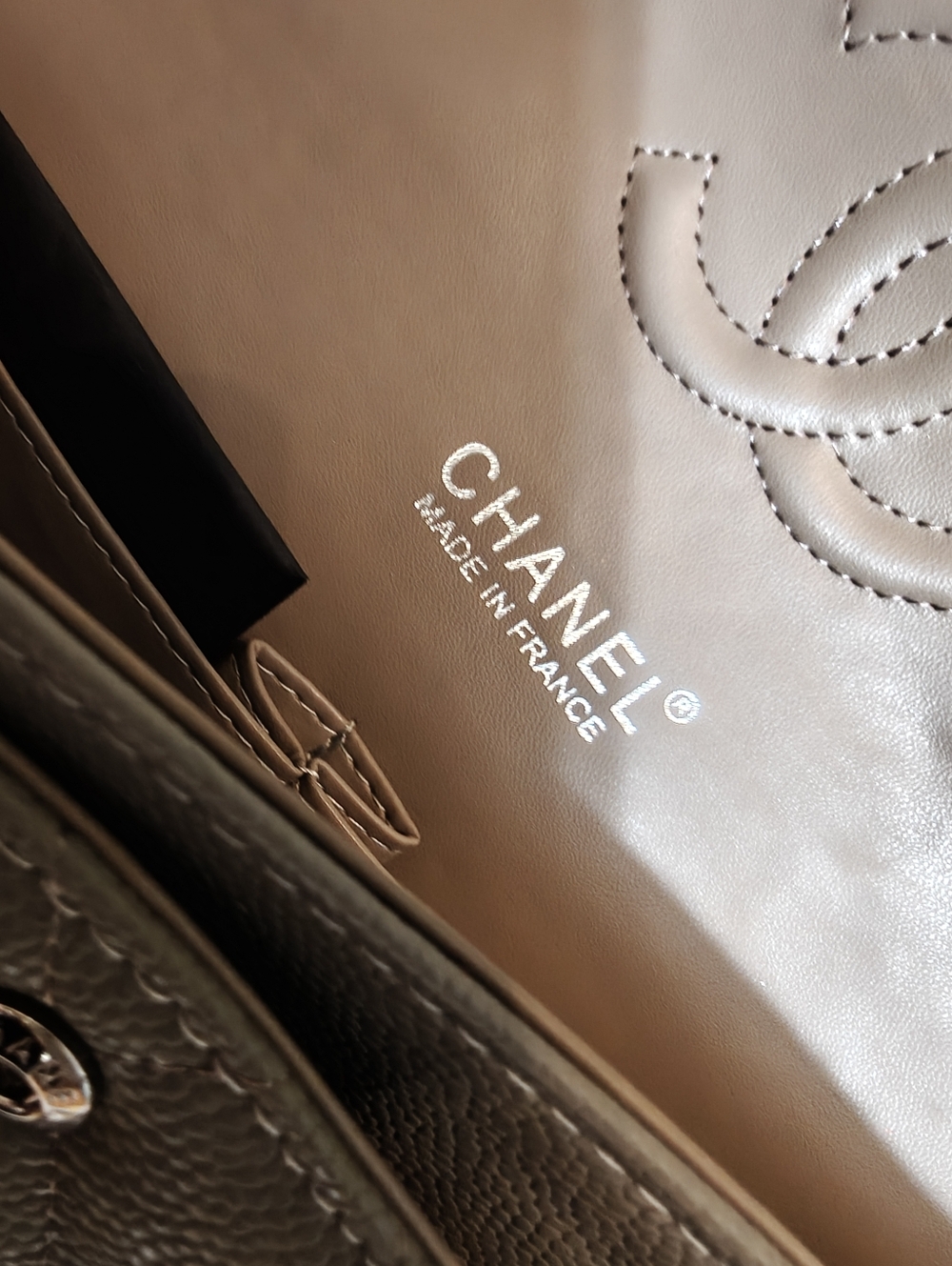 High Quality FASHION Bag - Picture 8 of 16